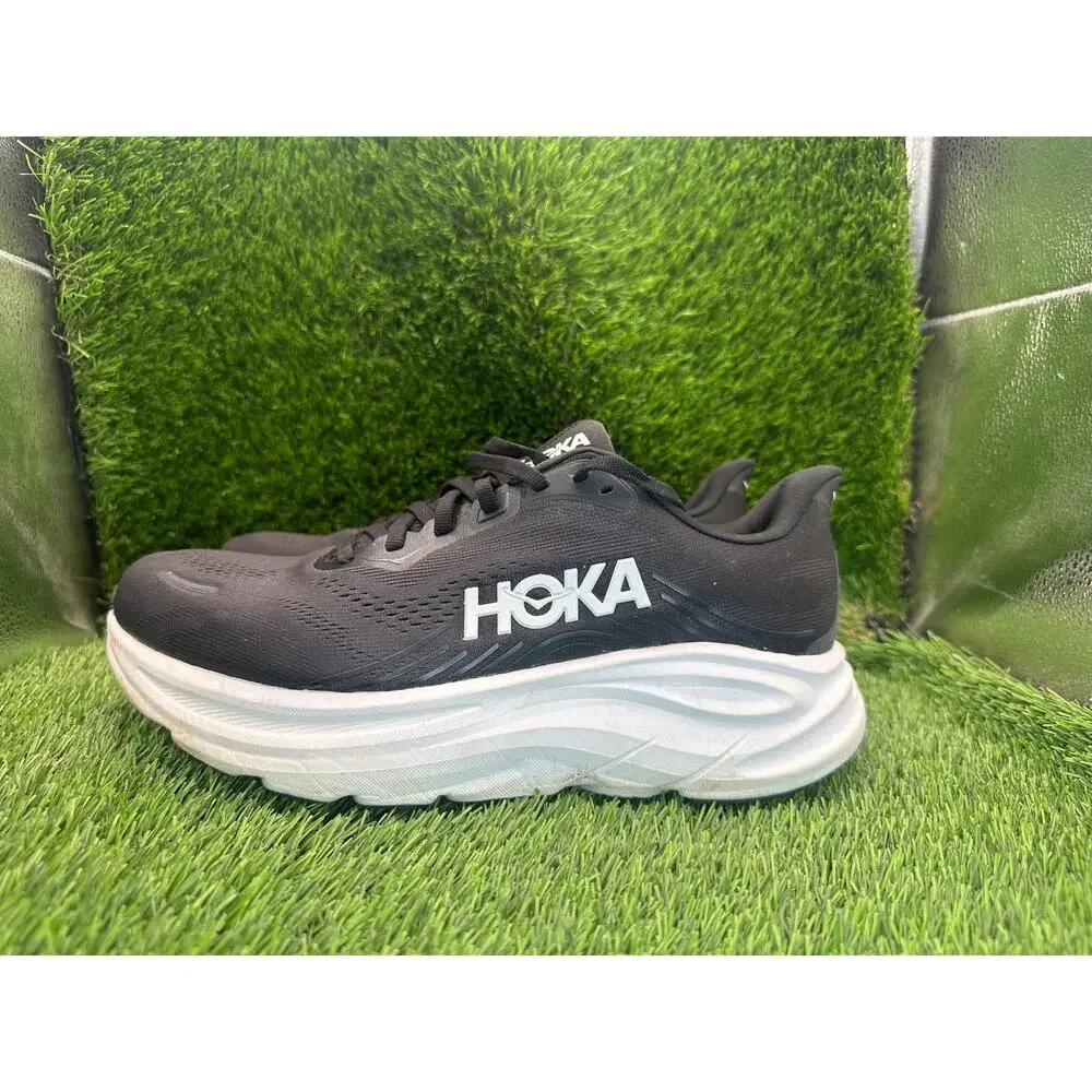 Hoka One One hoka one
